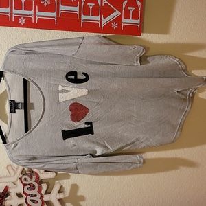 Love pull over blouse